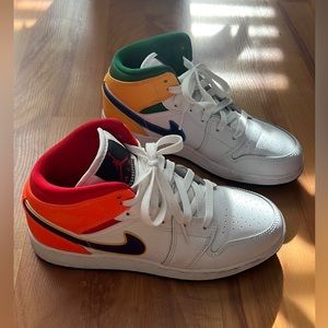 Air Jordan 1 Mid GS 'White Court Purple Teal